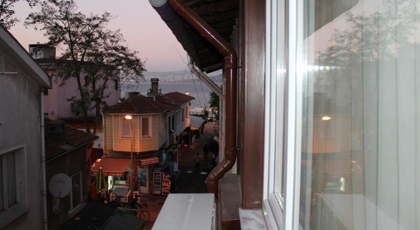 Cicekli Yali Hotel Buyukada Island Room photo